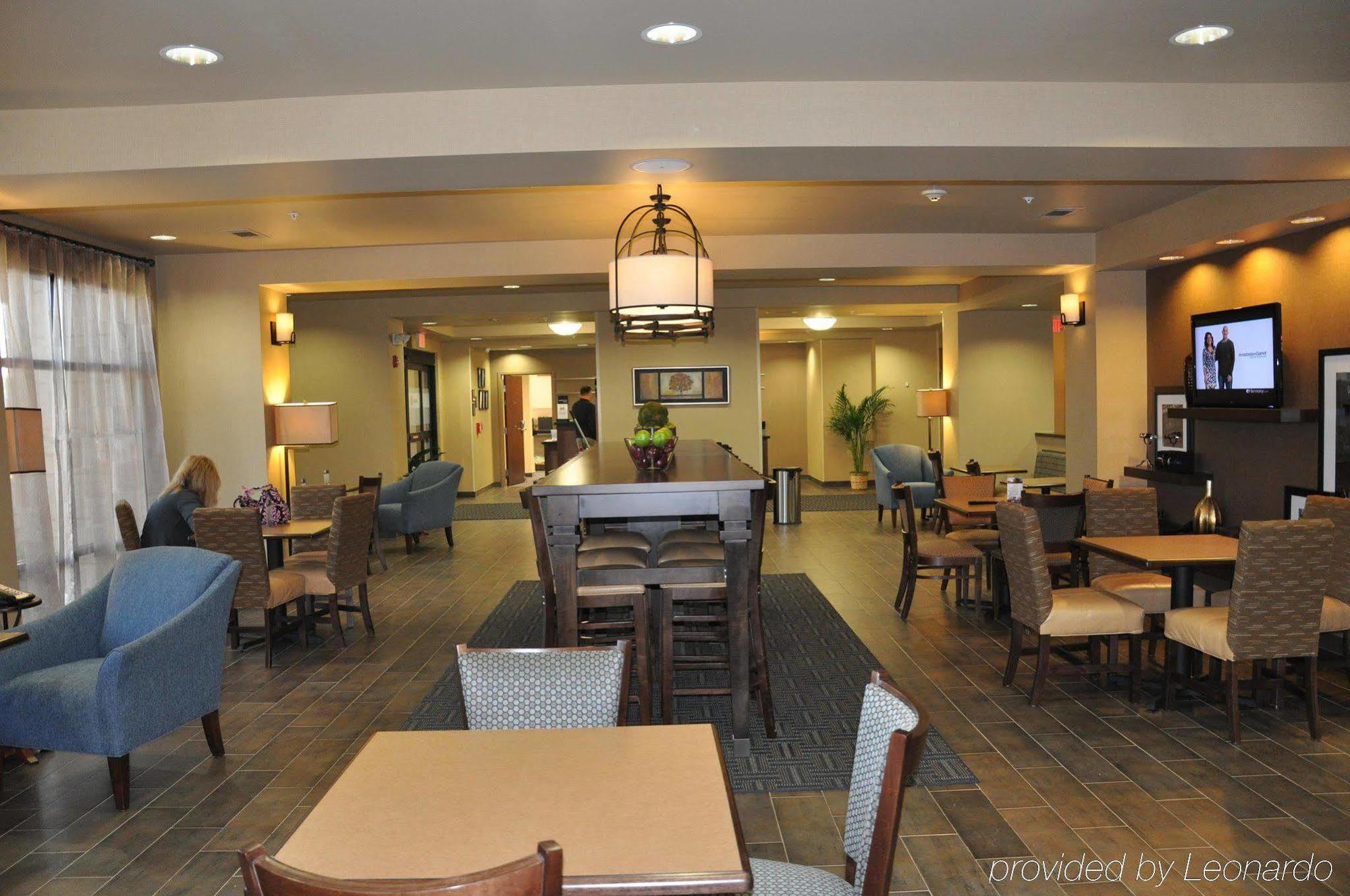 Hampton Inn Winfield Tucker Restaurante foto